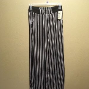 NWT Striped Plazo Pants One Size